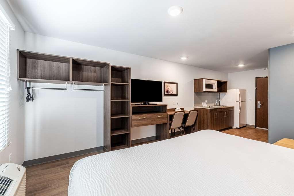 Extended Stay America Select Suites - Charlotte - Northlake Habitación foto