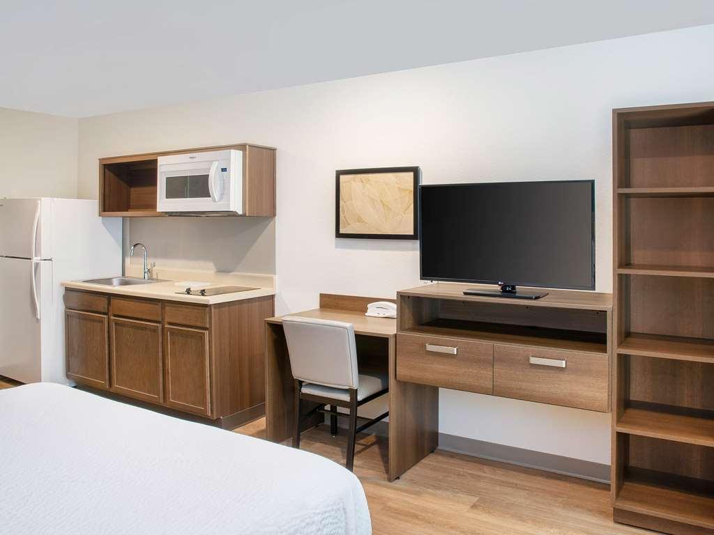 Extended Stay America Select Suites - Charlotte - Northlake Habitación foto